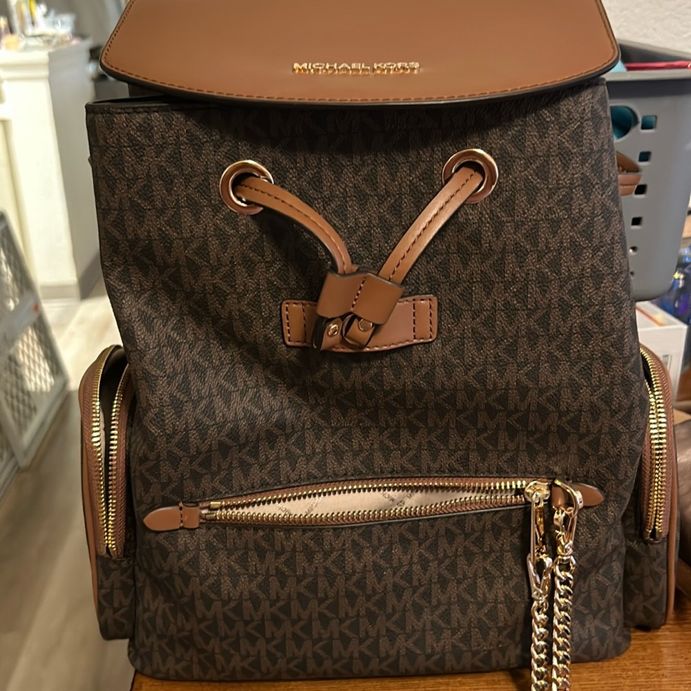 Mk back pack